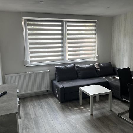Messe-Hotelzimmer-Einzimmerappartement Leverkusen Bilik gambar